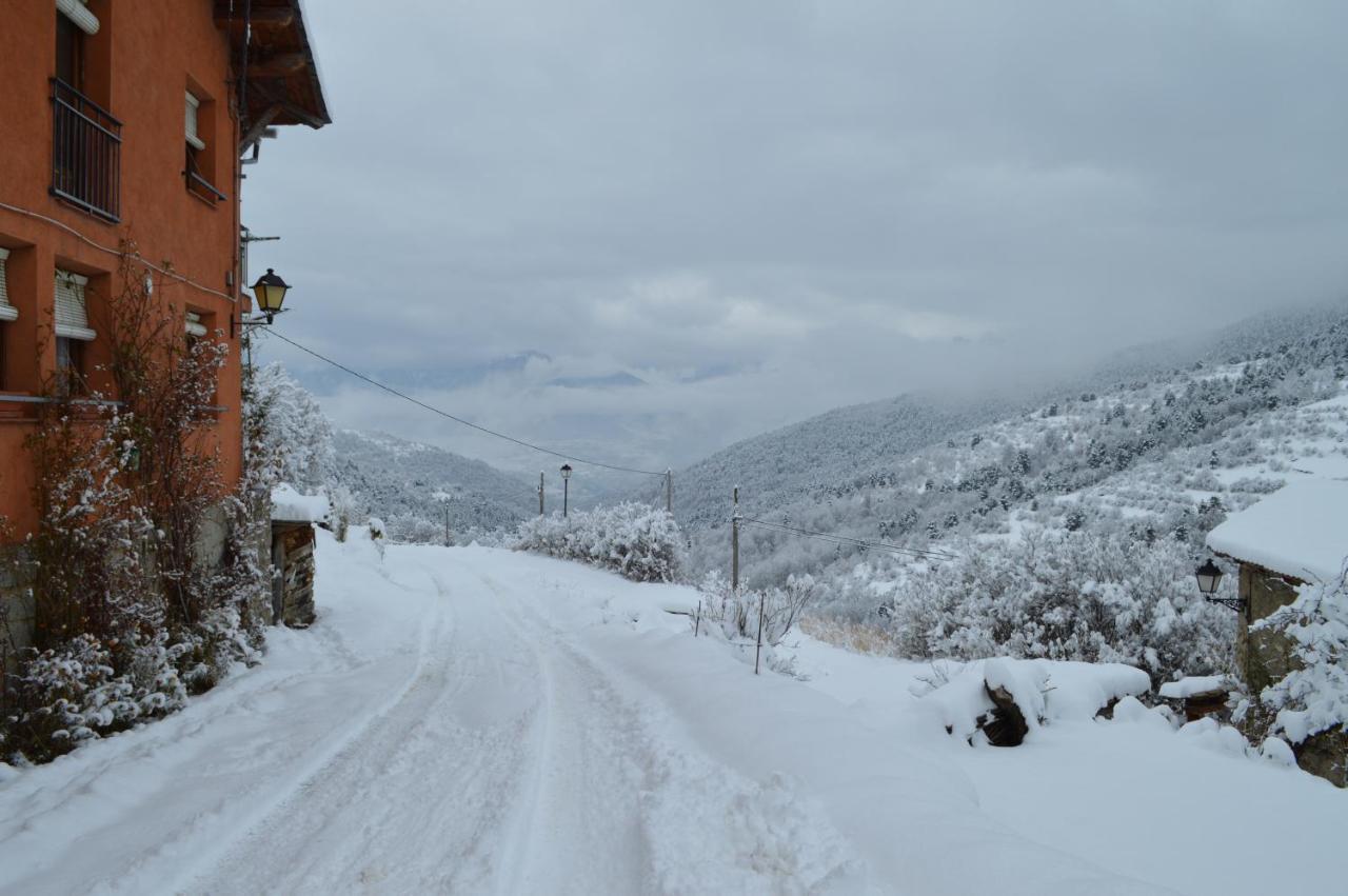 Hostal Pas De La Pera Aransá Εξωτερικό φωτογραφία