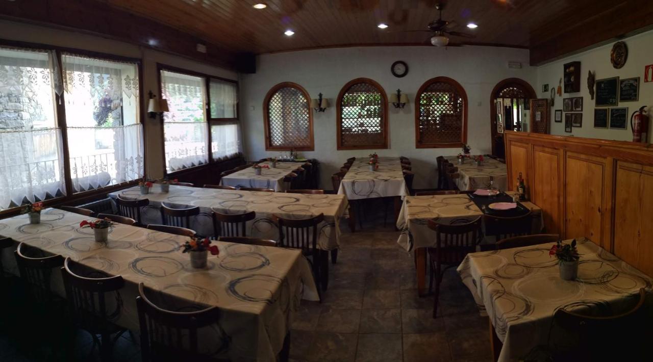 Hostal Pas De La Pera Aransá Εξωτερικό φωτογραφία